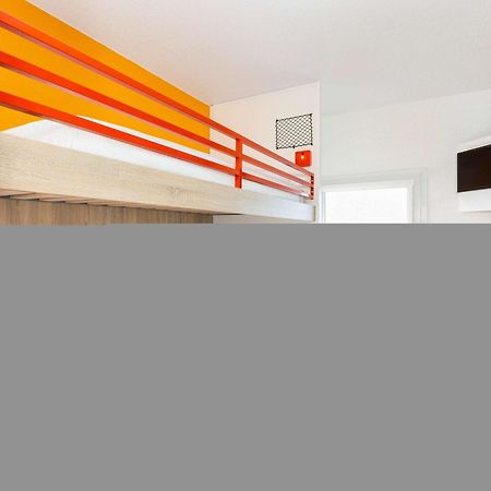 Hotelf1 Frejus Roquebrune Sur Argens Zewnętrze zdjęcie